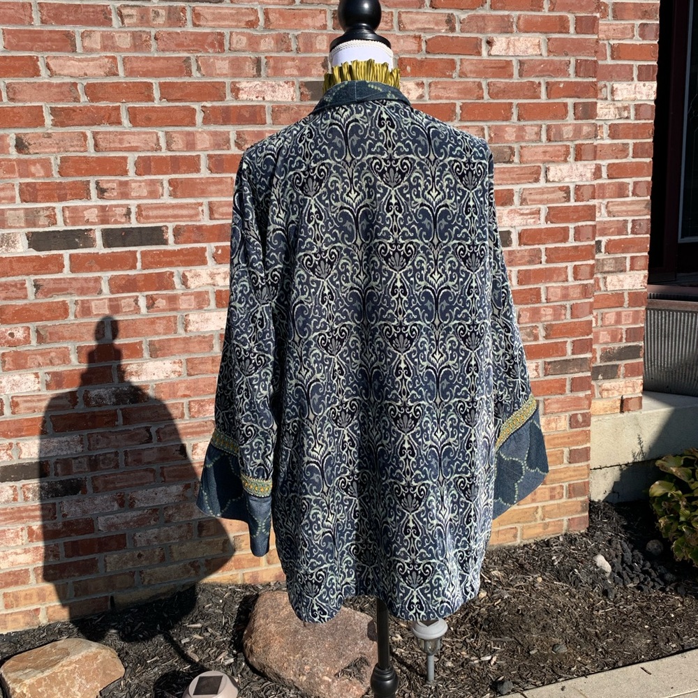 Soft Surroundings Long Blue and Gold Patterned Topper - Picture 3 of 8